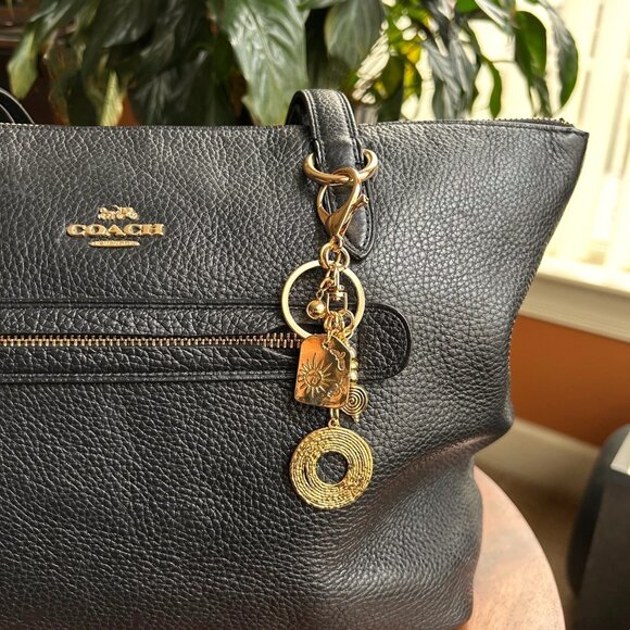New GOLD SUN PENDANT Bag Charm ☀️ - Picture 2 of 7